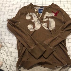 American Eagle long sleeve shirt